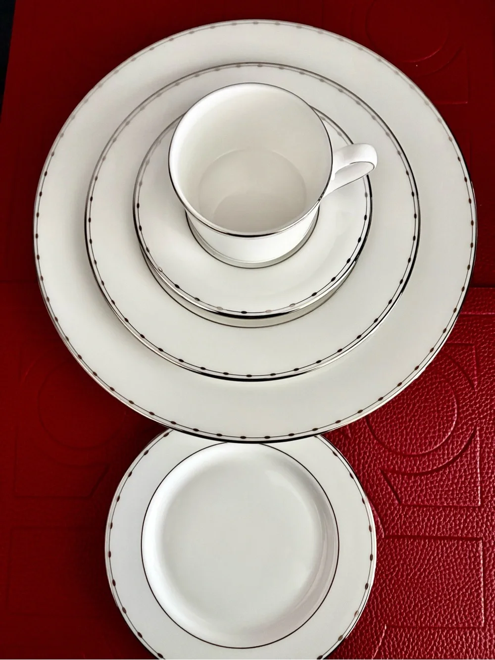 Lenox Grand Central 5 Piece Place Setting Classic and Brand NEW never used!